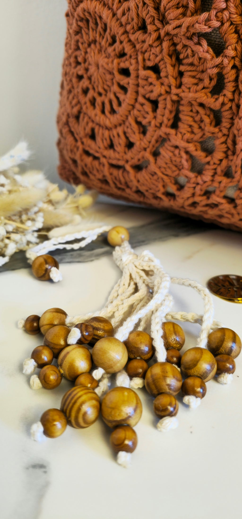 Borsa "Gal" Rosone in Lino e Cotone – Pezzo Unico con Fodera a Contrasto e Charm Maya