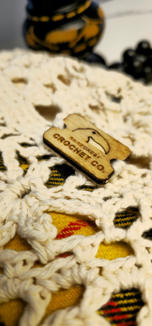 Borsa "Gal" Rosone in Lana Shetland ed Écru – Pezzo Unico con Interno Tartan